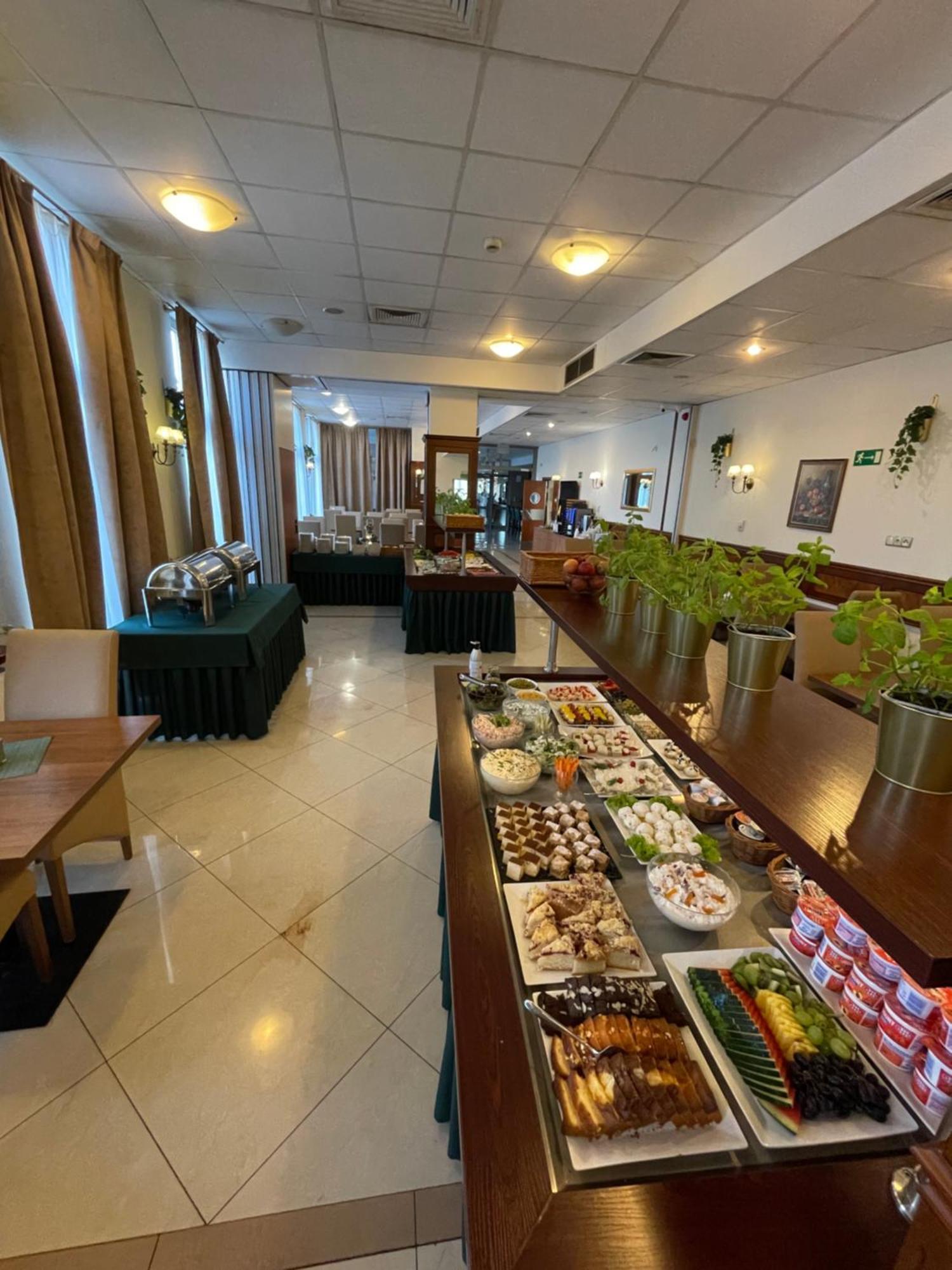 Hotel Great Polonia Conrad 4*